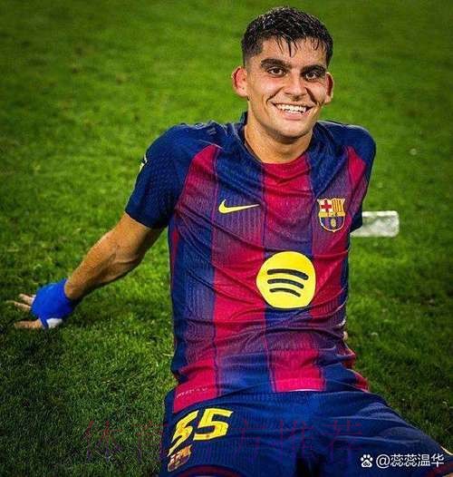 意媒:皇马寻找卡瓦哈尔替代者 有意阿诺德坎比亚索